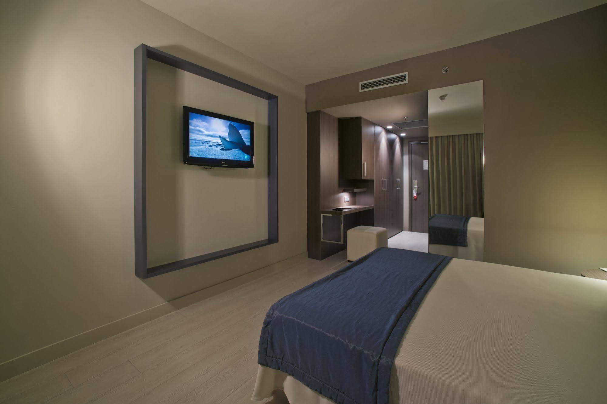 Mediterraneo Park Hotel 4*